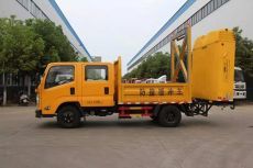 城市清洁新利器 高效智能扫路车产品展示